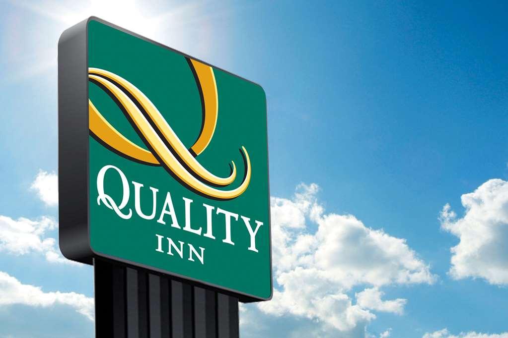 Quality Inn Lexington -Horse Park Eksteriør billede